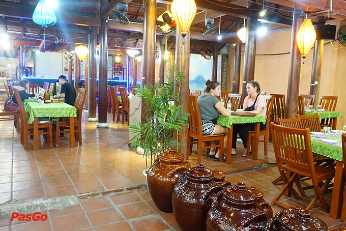 Nhà hàng Đủng Đỉnh Nguyễn Văn Thoại 8