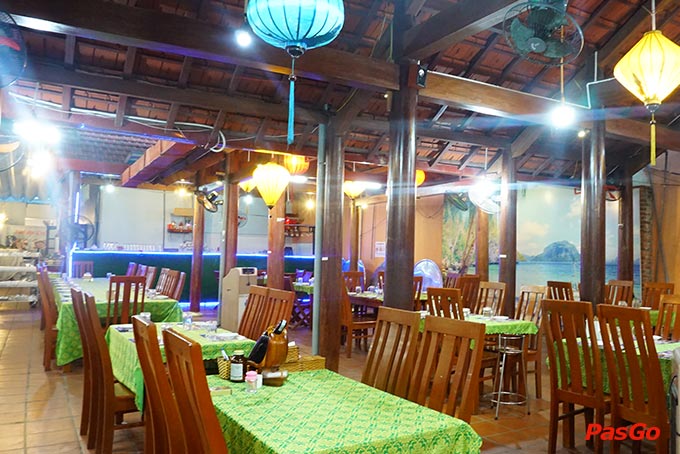 Nhà hàng Đủng Đỉnh Nguyễn Văn Thoại 9