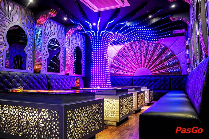 Hoa Viên Karaoke – Phổ Quang