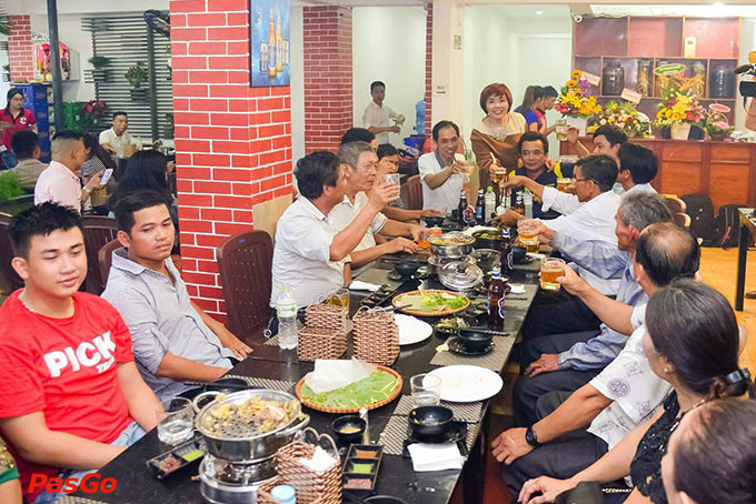 Nhà hàng Huynh Đệ Hà Huy Tập 15