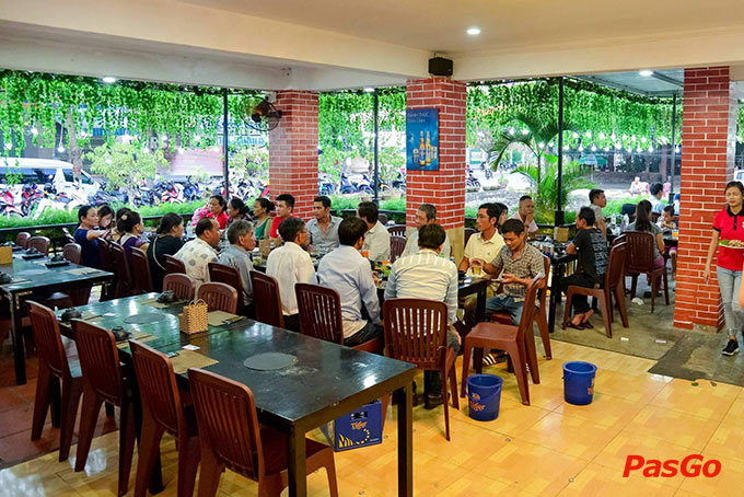 Nhà hàng Huynh Đệ Hà Huy Tập 17