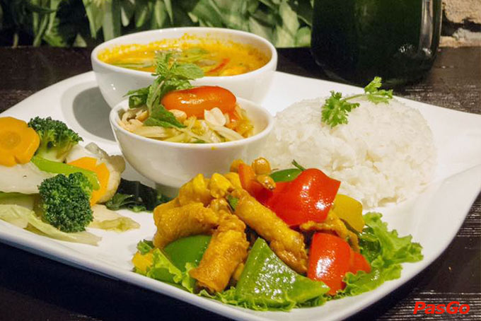 Nhà hàng Naka Thai Ngô Đức Kế 7