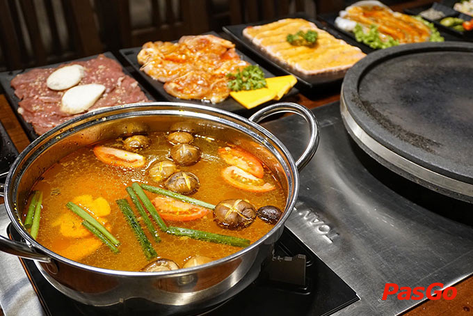 Nhà hàng Lẩu Nướng Happy Lê Thanh Nghị  8