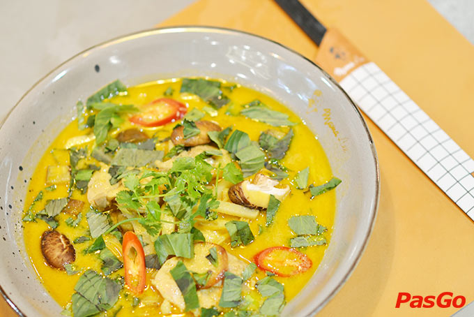 Nhà hàng Mama Lee Hàng Buồm 13