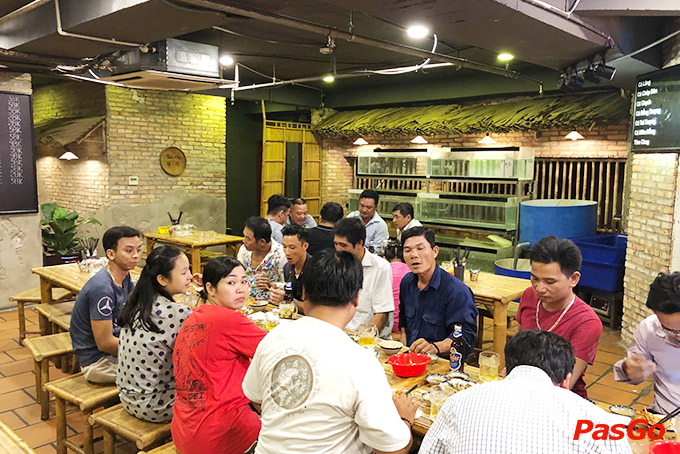 Nhà hàng Ốc Gì Đây Nguyễn Duy Dương 11