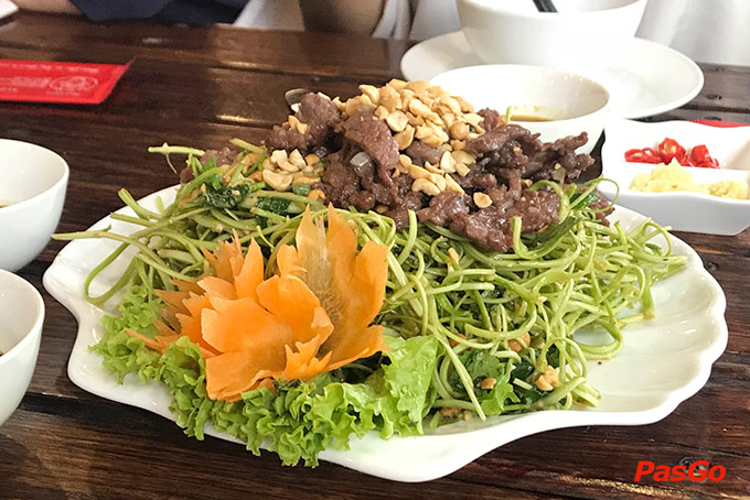 Nhà hàng Trâu Ngon Quá Cạnh cổng công viên nước Hồ Tây 2