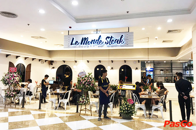 Nhà hàng Le Monde Steak Times City 1