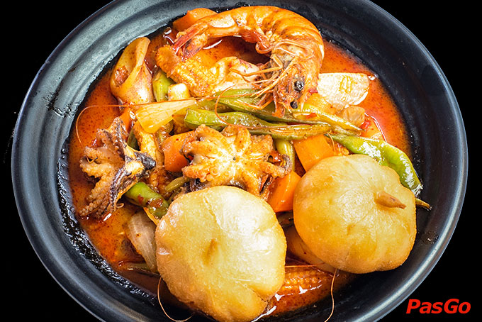 Nhà hàng Bếp Thái Sawadee Nguyễn Khánh Toàn 7