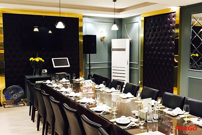 Sang trọng, lịch sự ở nhà hàng chen đoàn trần nghiệp