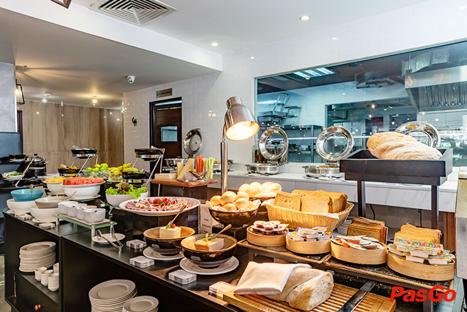 Chic Restaurant - Bay Hotel