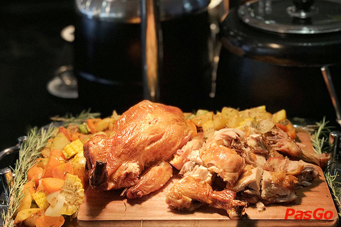 Chic Restaurant - Bay Hotel-7