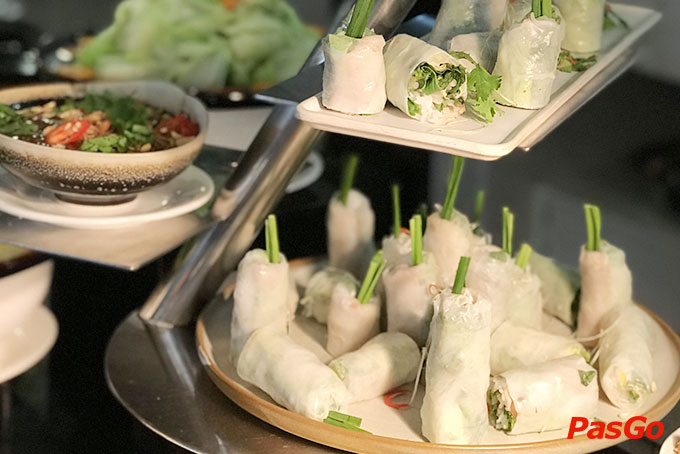 Chic Restaurant - Bay Hotel-1