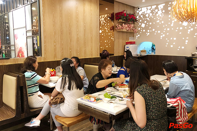 Chuỗi nhà hàng Hue Delights 21