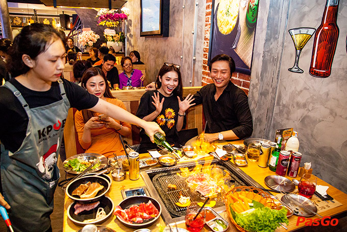 Nhà hàng K-Pub Aeon Mall Bình Tân 12