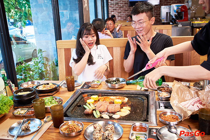 Nhà hàng K-Pub Hoa Đào 9