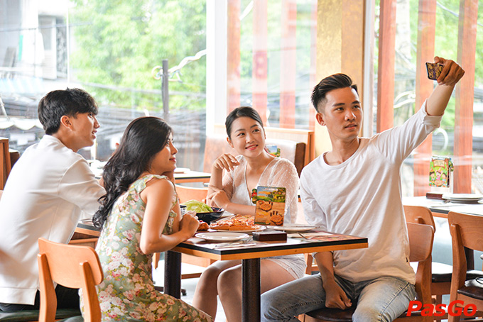 Nhà hàng The Pizza Company Nguyễn Văn Thoại 17