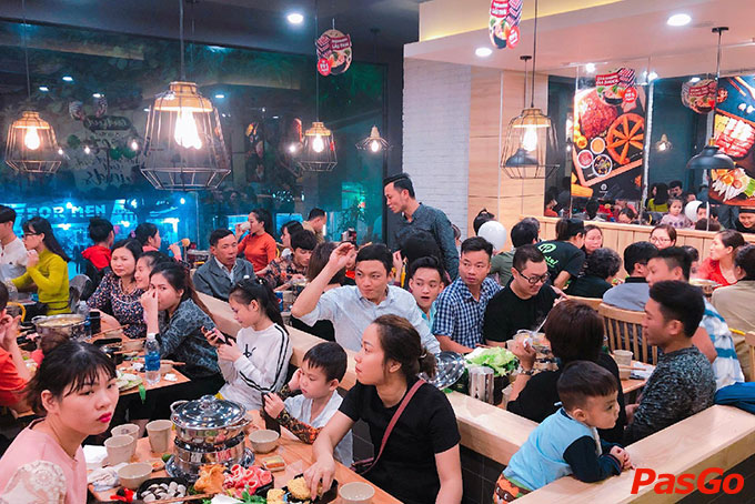 Nhà hàng Food Center Bà Triệu 9