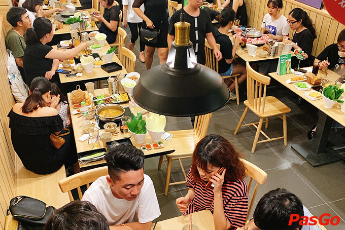 Nhà hàng Food Street Quang Trung 10