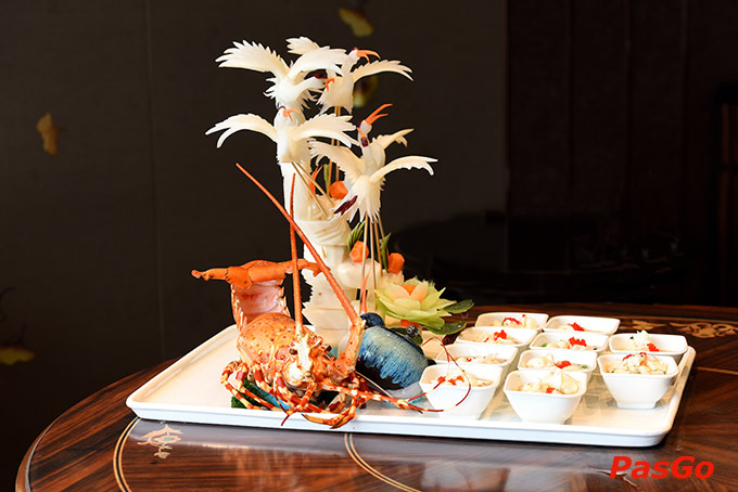 Jade Moon - Lê Duẩn 