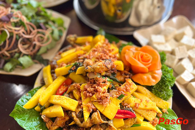 Vườn Nhậu Đào Duy Anh phù hợp tụ tập bạn bè, sum họp gia đình, tổ chức tiệc sinh nhật, liên hoan công ty 13