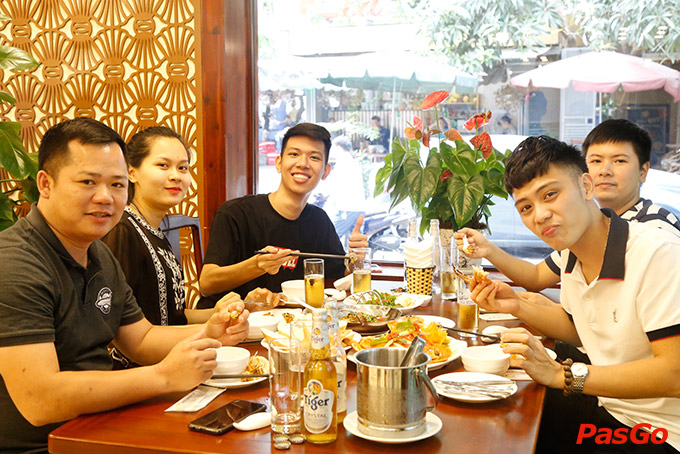 Nhà hàng Hải Sản Talata Huỳnh Thúc Kháng 12
