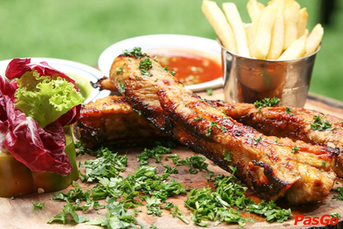 Nhà hàng Hell Bull 3 Lý Tự Trọng 16