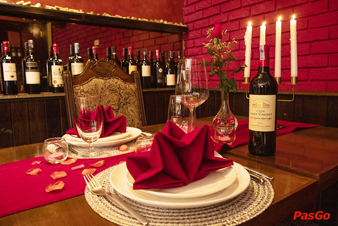 Top nhà hàng không gian lãng mạn cho dịp Valentine 14/2 ở Hà Nội 3