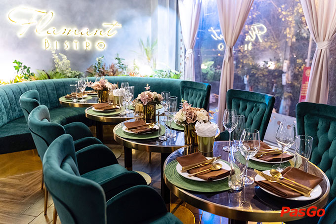 Top nhà hàng không gian lãng mạn cho dịp Valentine 14/2 ở Hà Nội 5