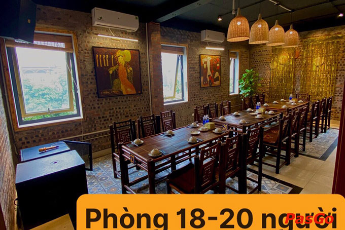 Tổ chức tiệc tại nhà hàng có phòng riêng hát karaoke 12