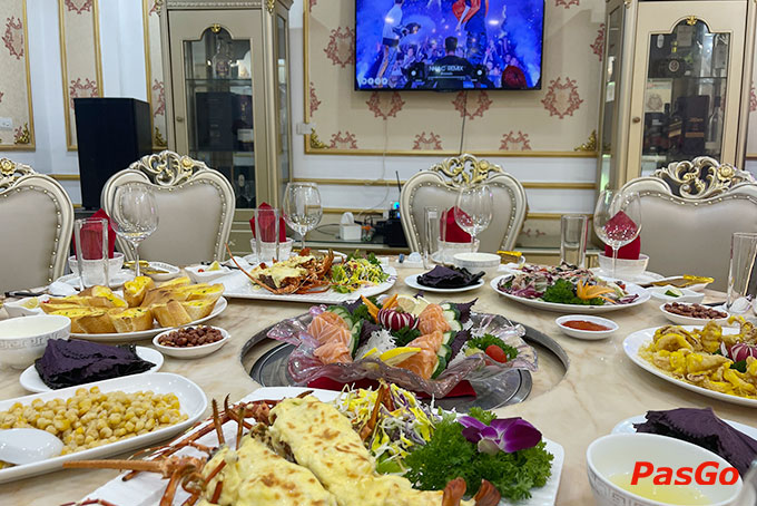 Tổ chức tiệc tại nhà hàng có phòng riêng hát karaoke 2