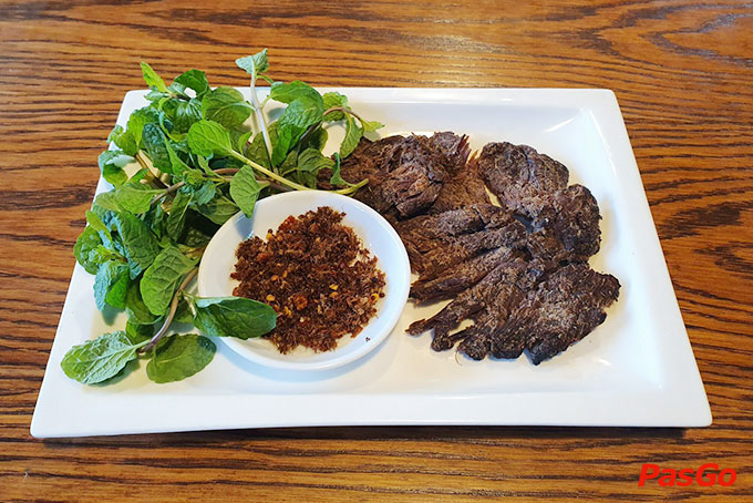 Lẩu Bà Thúy - Lạc Long Quân-5