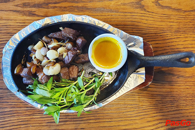 Lẩu Bà Thúy - Lạc Long Quân-6