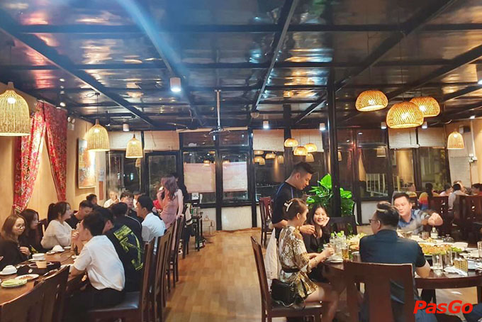 Lẩu Bà Thúy - Lạc Long Quân-11