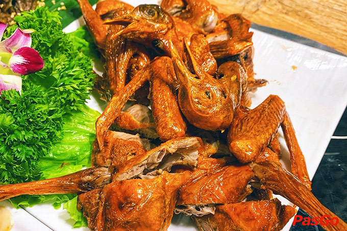 Nhà hàng Lẩu Hoa Vy Mai Hắc Đế 7