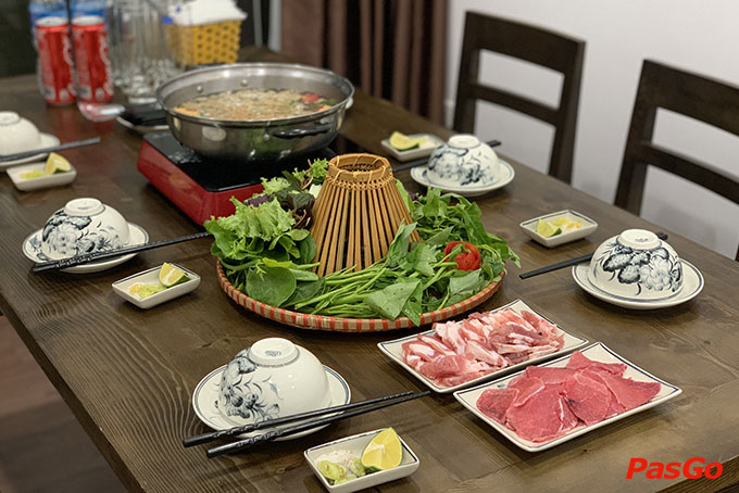 Lẩu Cua Sông Lê Vũ - Trung Kính