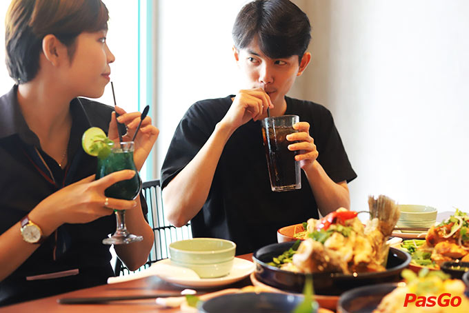 Nhà hàng SOI 615 Lê Thánh Tôn 13