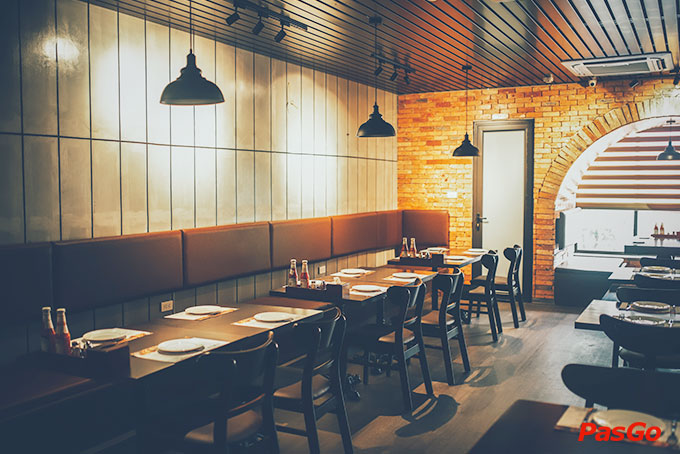 Nhà hàng Paradise Steak Trương Công Giai 15 