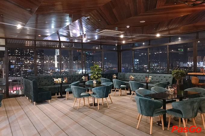 Propeller Rooftop & Bar - Bay Hotel