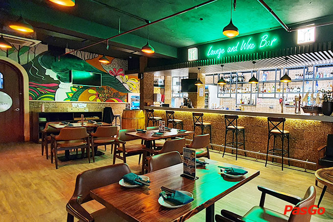  Shi Lounge and Wine Bar - Lê Văn Thiêm -12