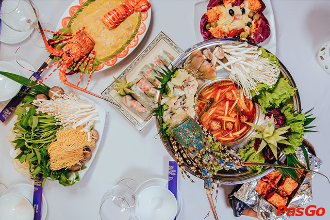 nhà hàng thành cổ hoàng cầu - 1