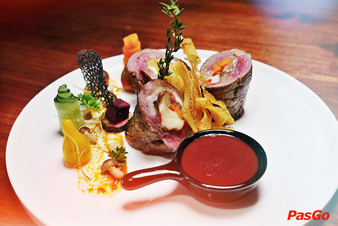 Mrsimple Steakhouse - Trương Quyền-2