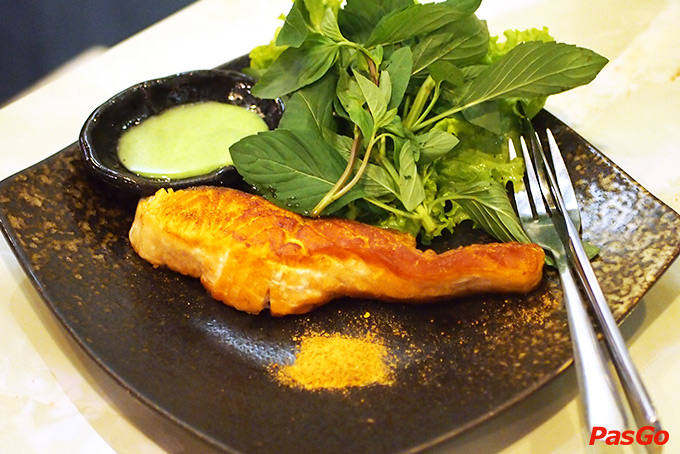 Nhà hàng Time Bistro Nguyễn Huệ 6