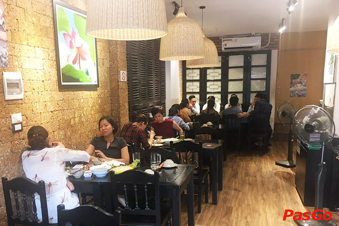 Nhà hàng Vịt Quay Tô Thị Thái Hà 13