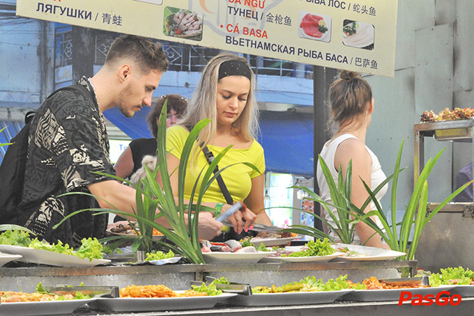 Nhà hàng Zallo Trần Quang Khải 11