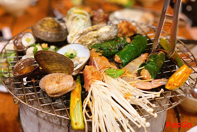 Nhà hàng Zallo Trần Quang Khải 6